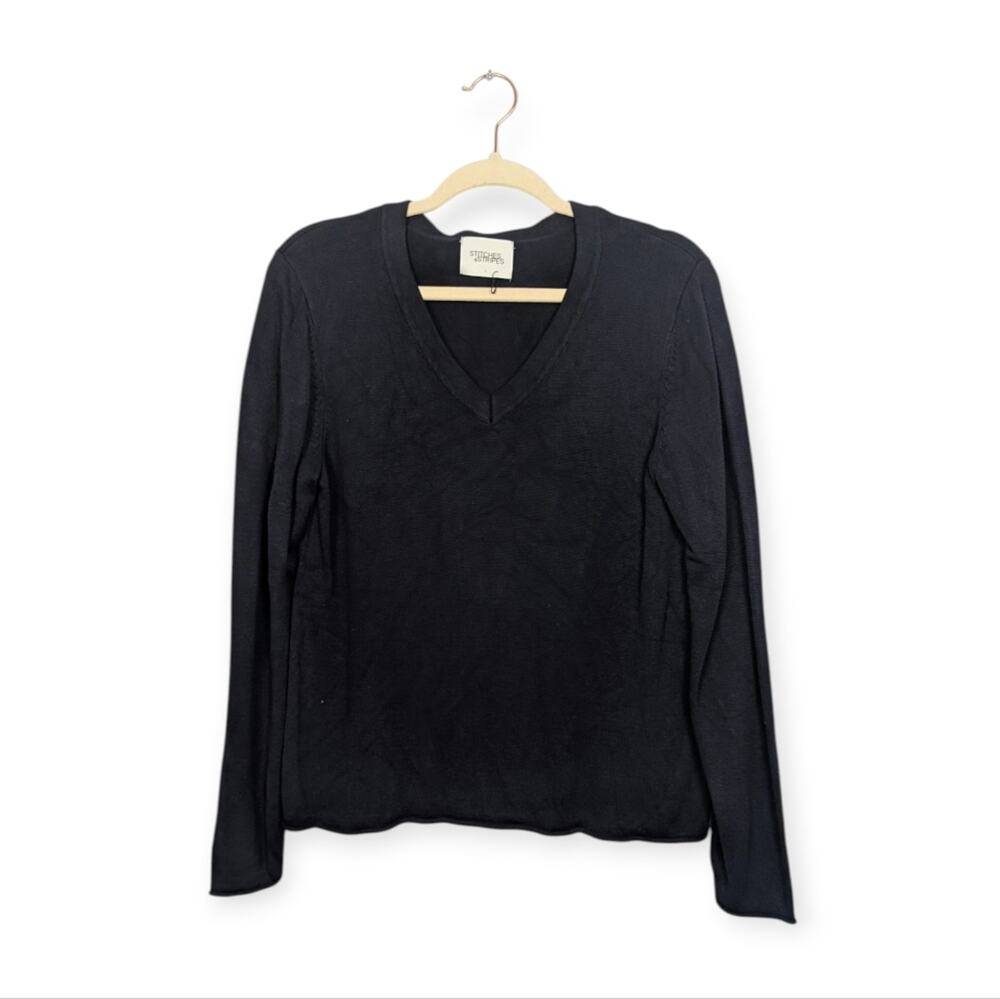 Stitches & Stripes Sweater L Navy V Neck Lightweight Knit Casual Pullover
